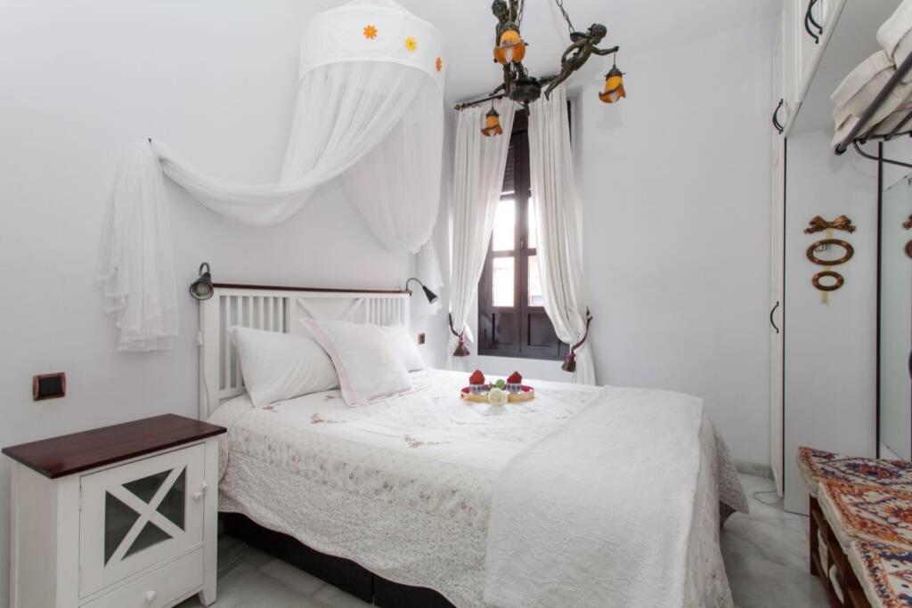 Apartamento Alfareria Seville Luaran gambar