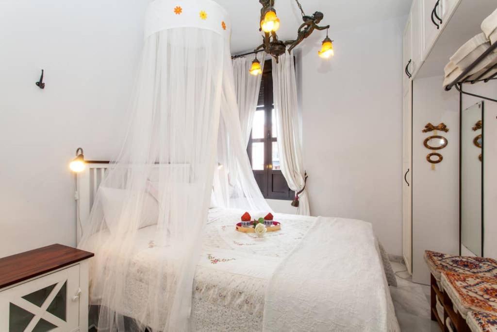 Apartamento Alfareria Seville Luaran gambar