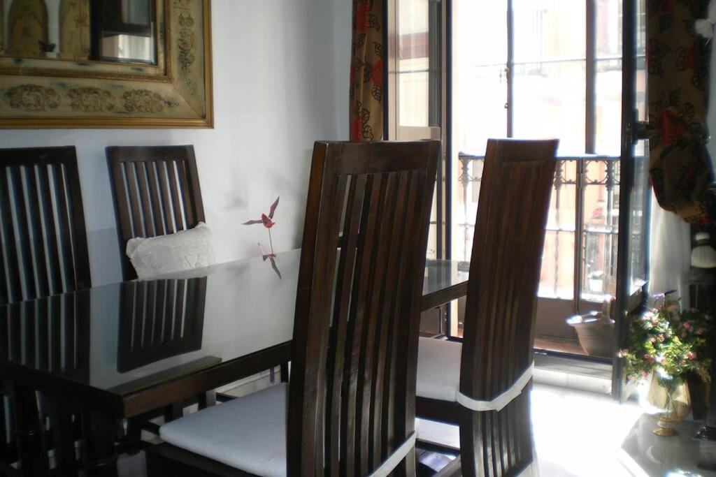Apartamento Alfareria Seville Luaran gambar