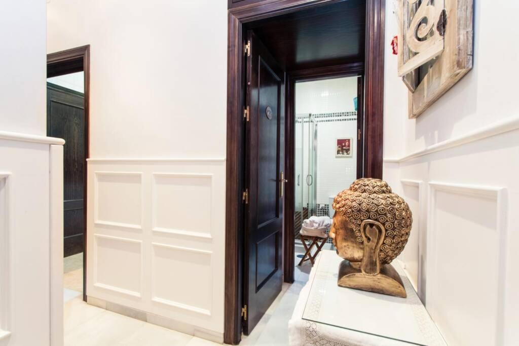 Apartamento Alfareria Seville Luaran gambar