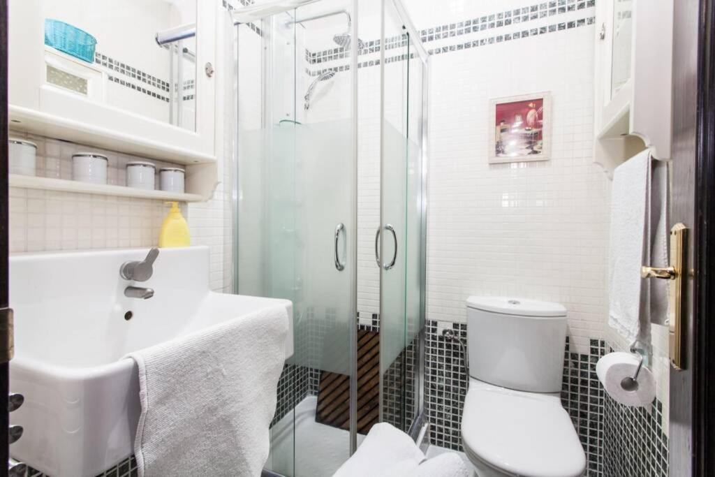 Apartamento Alfareria Seville Luaran gambar